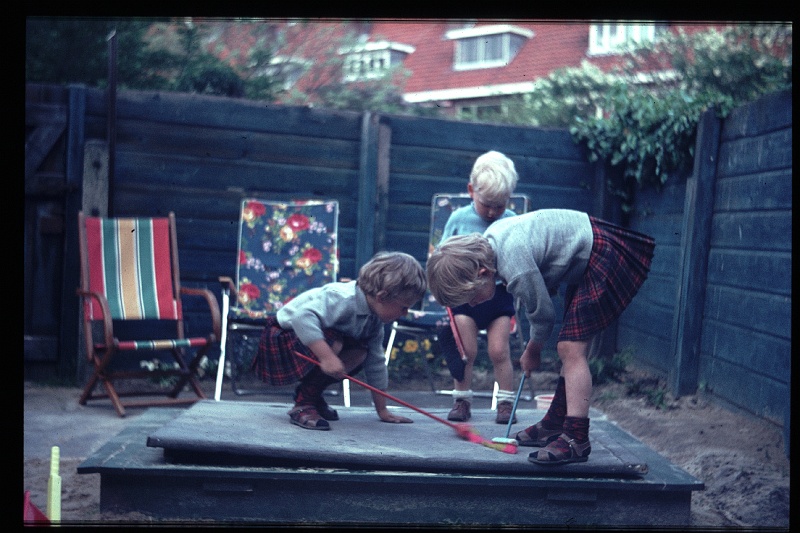 34.Delft mei 1966 Brigitte,Marion,Peter.JPG